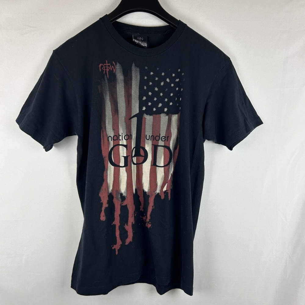 1 nation under god American flag black tee shirt size L